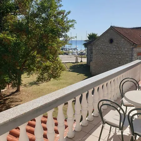 Martinovic By The Sea * Куклица