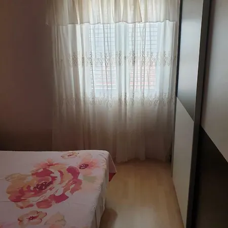 Martinovic By The Sea Apartment